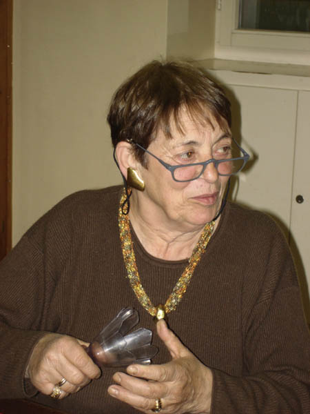 2Nenna Amiguet